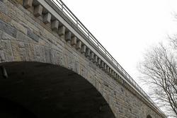 105_2387